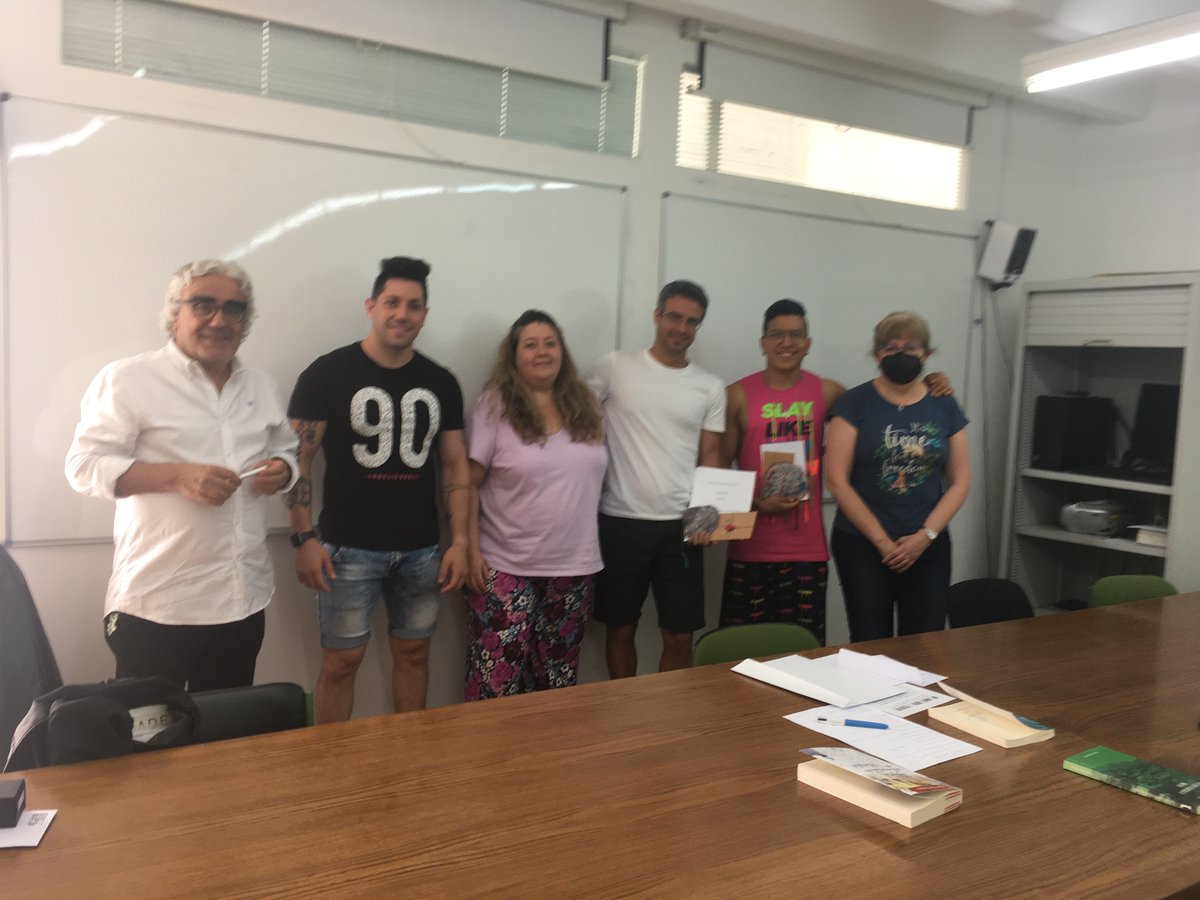 CEPA_Muro's tweet photo. El pasado viernes 10 de junio Miguel Ángel Galguera visitó nuestro centro para participar en la tertulia literaria sobre "el motín del pan" https://t.co/FmP3C5pIY6