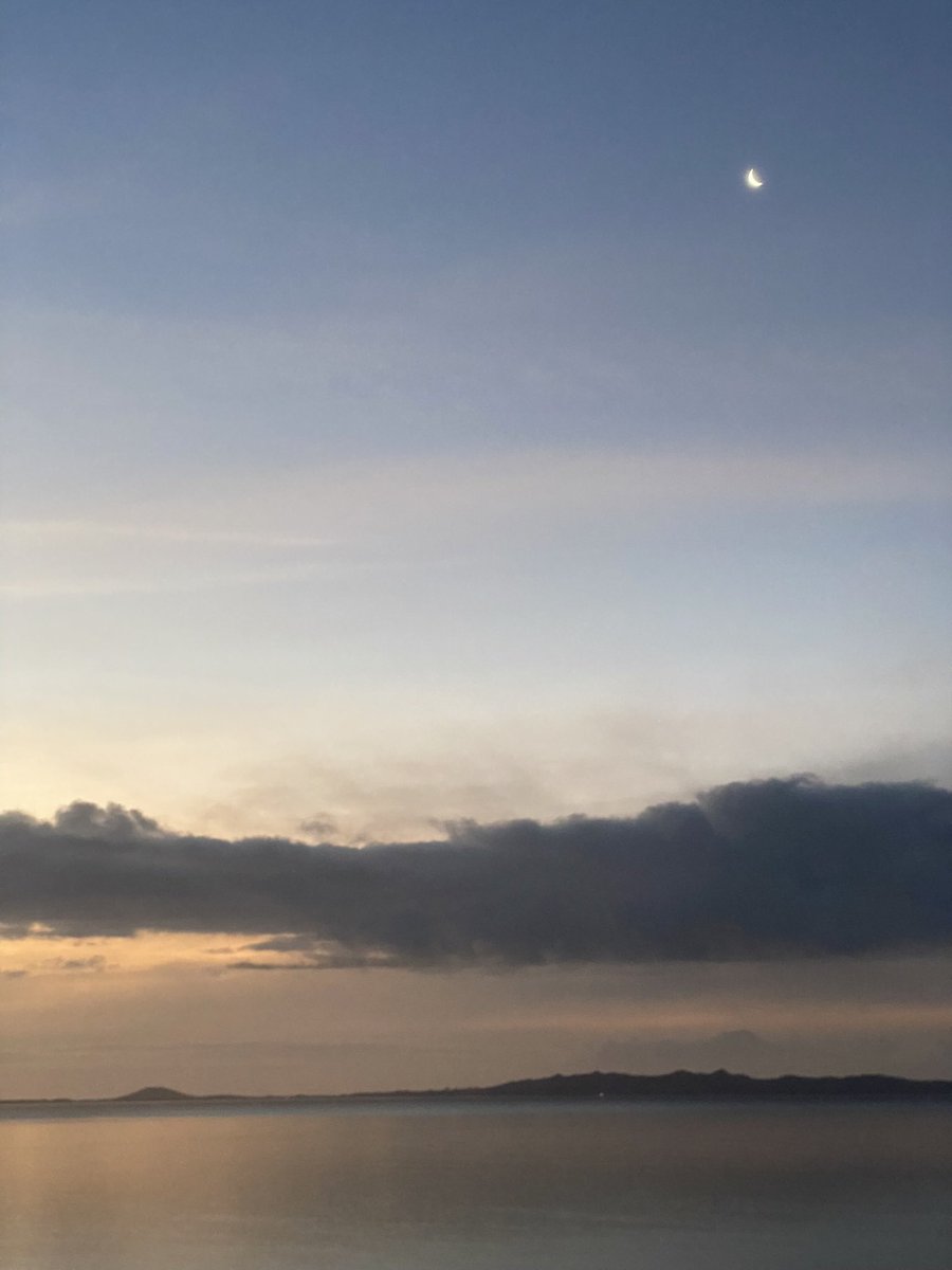 kylenhenderson's tweet photo. #newzealand https://t.co/brUvn7rW7i