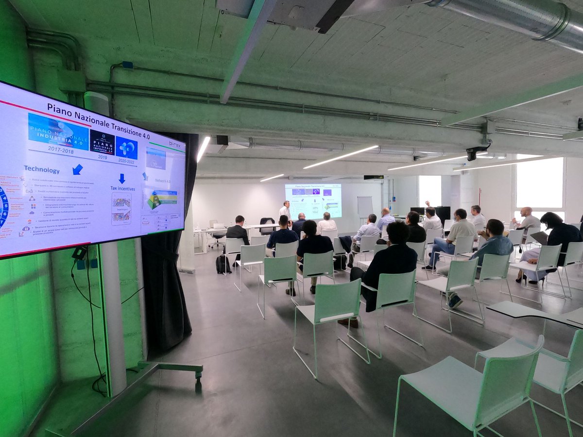 BIREX_CC's tweet photo. Un'importante visita ieri nella sede di #BIREX_CC!
Abbiamo ospitato una delegazione di #FEDERTEC, Associazione che rappresenta l'Industria italiana della #componentistica e della tecnologia #meccatronica, punto di riferimento per il settore dell’ #automazione industriale. https://t.co/Gy7RGUOcWJ