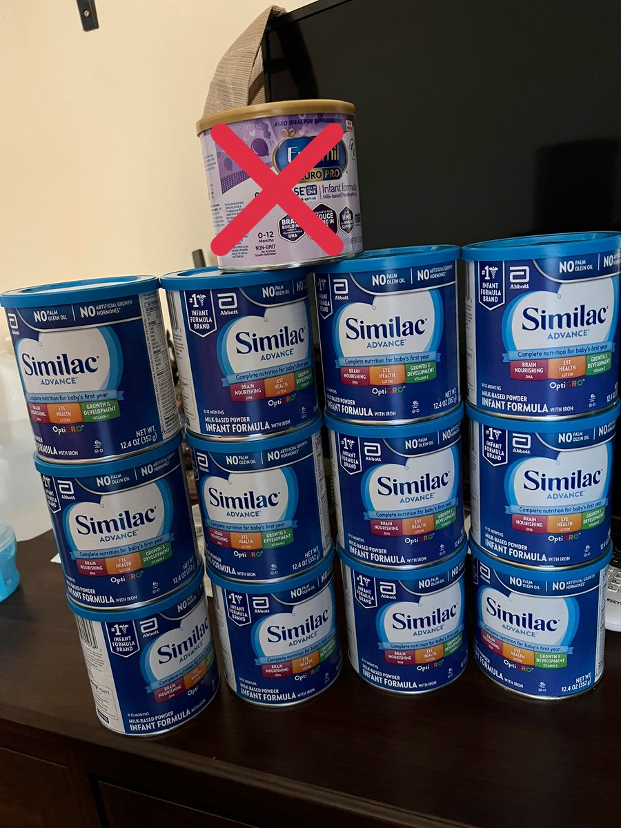 _arlenee's tweet photo. My nephew had to have a change in formula and now we have a bunch left. 12 SIMILAC FORMULA cans left if anyone is interested! Please DM if you need any. Please SHARE or tell anyone you may know might need some. Selling at same store price we got. THANK YOU!!! https://t.co/kCntTN8vkU