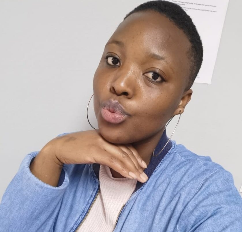 Mbhokazi_'s tweet photo. 💋💋Free Kisses https://t.co/lE2yBRl7Xi
