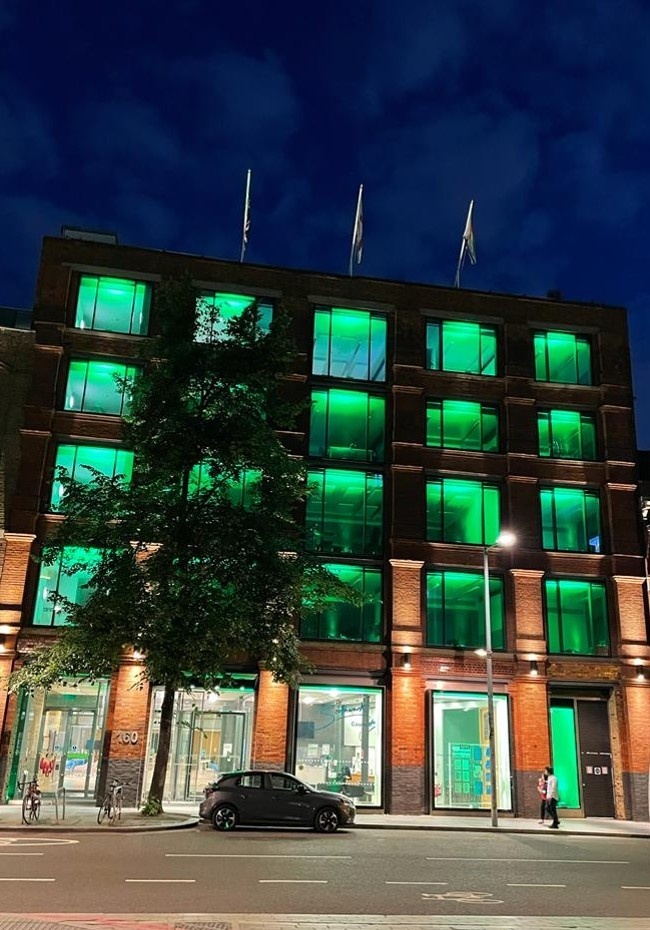 lb_southwark's tweet photo. Today, on the 5th anniversary of the terrible fire in which 72 people lost their lives, our buildings are lit #GreenforGrenfell - we remember them, their families, and the local community at this difficult time https://t.co/VIV94A6qPe