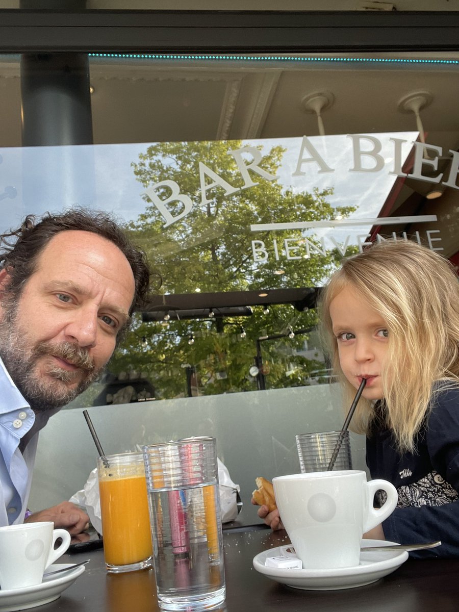 Rendez-vous d’amore 🥰 <a href="/VilleDeClamart/">Ville de Clamart</a> <a href="/F1/">Formula 1</a> <a href="/fia/">FIA</a> <a href="/pirellisport/">Pirelli Motorsport</a> #breakfastbreak #daughterdaddy