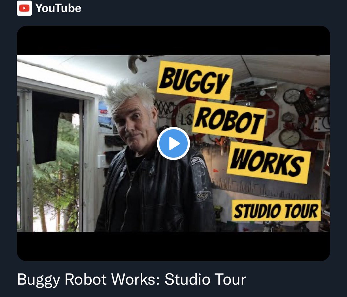 HorspoolRobots's tweet photo. My robot works had a visitor       https://t.co/k63qTGl14o https://t.co/cgsdPalF1D