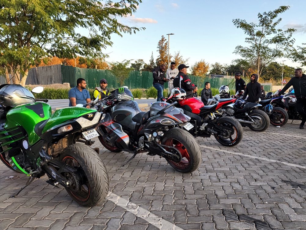 JDM_Kandrick's tweet photo. #ZedCarProjects #MeetWithTheBikers https://t.co/8BoWkfkhfX