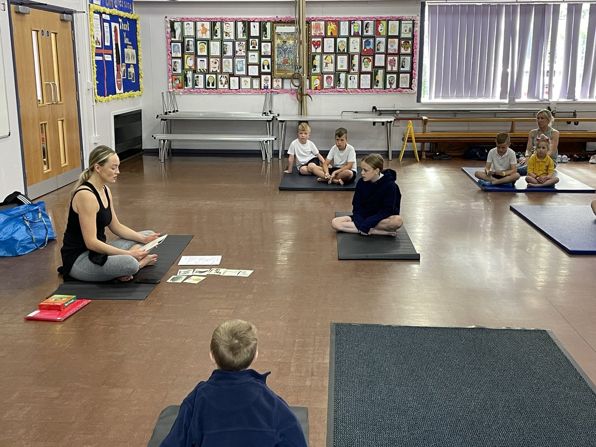 sbcps1's tweet photo. What a great way to start the day! Our Yoga club has started today with Freya from the Yoga House. 🧘‍♂️ #HealthyBodyHealthyMind #FitForLearning https://t.co/QAS13YDy4o