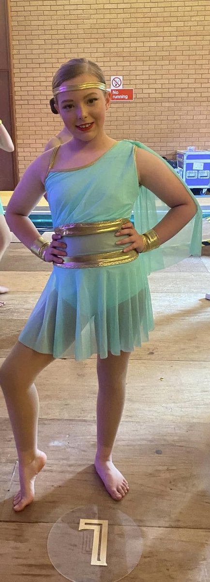 Beck1707's tweet photo. @LitchardPrimary @JennaThomson84  These girls competed in Welsh Factor Finals on Sunday, walking away with 3 1st place awards and 1 2nd place award! 💃💙💛 https://t.co/4Ka4XyQh81