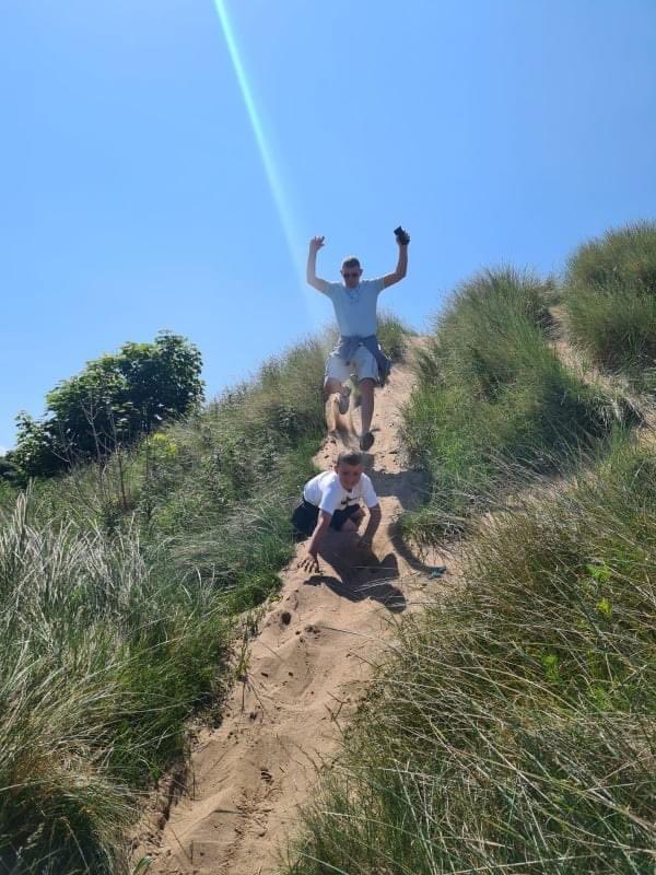 SeagreenView's tweet photo. This time last year, Sue and her family visited Seagreen. They had a great family holiday and we want to say a huge thank you for booking a stay at Seagreen 🥰
#seagreenview #silloth #familyholiday https://t.co/FLfdIh1AIL