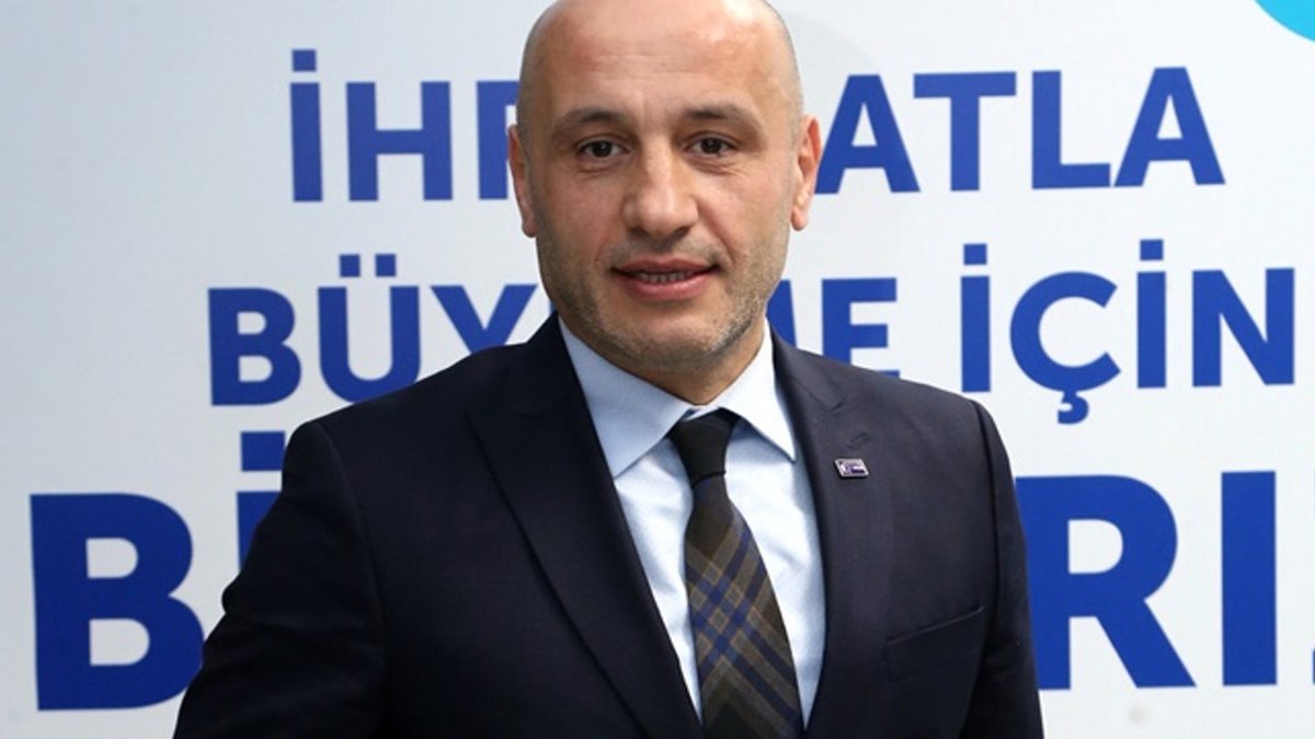 Türkiye İhracatçılar Meclisi'nin yeni başkanı Mustafa Gültepe oldu.
#mustafagültepe #tim 
tekstildergi.com/tim-in-yeni-ba…