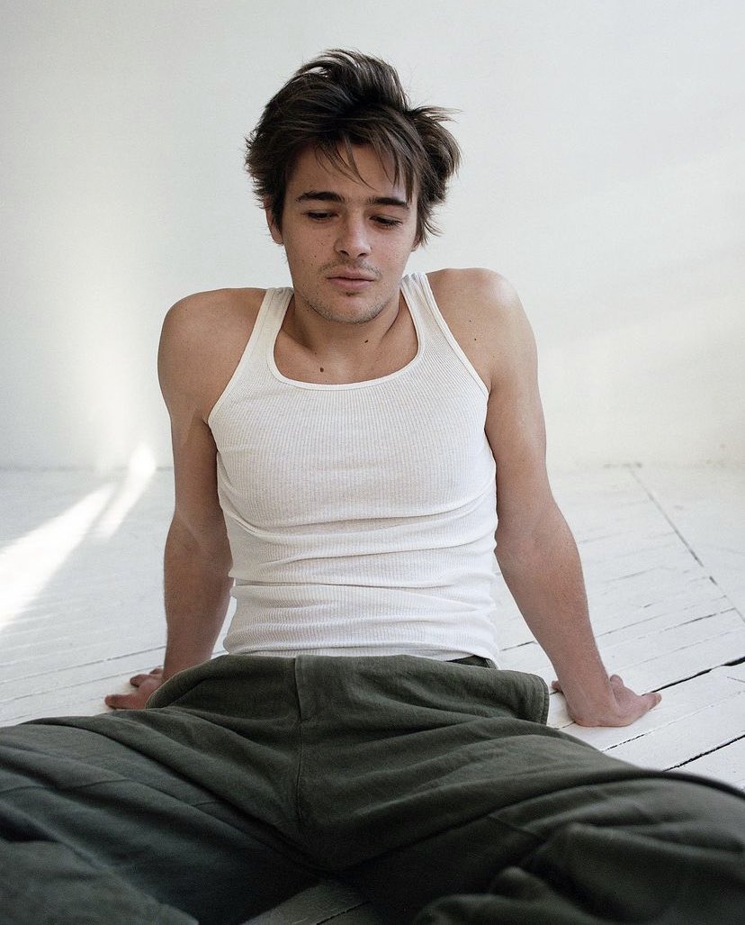 Fit Famous Males on Twitter: “Henry Eikenberry 😍😍 https://t.co