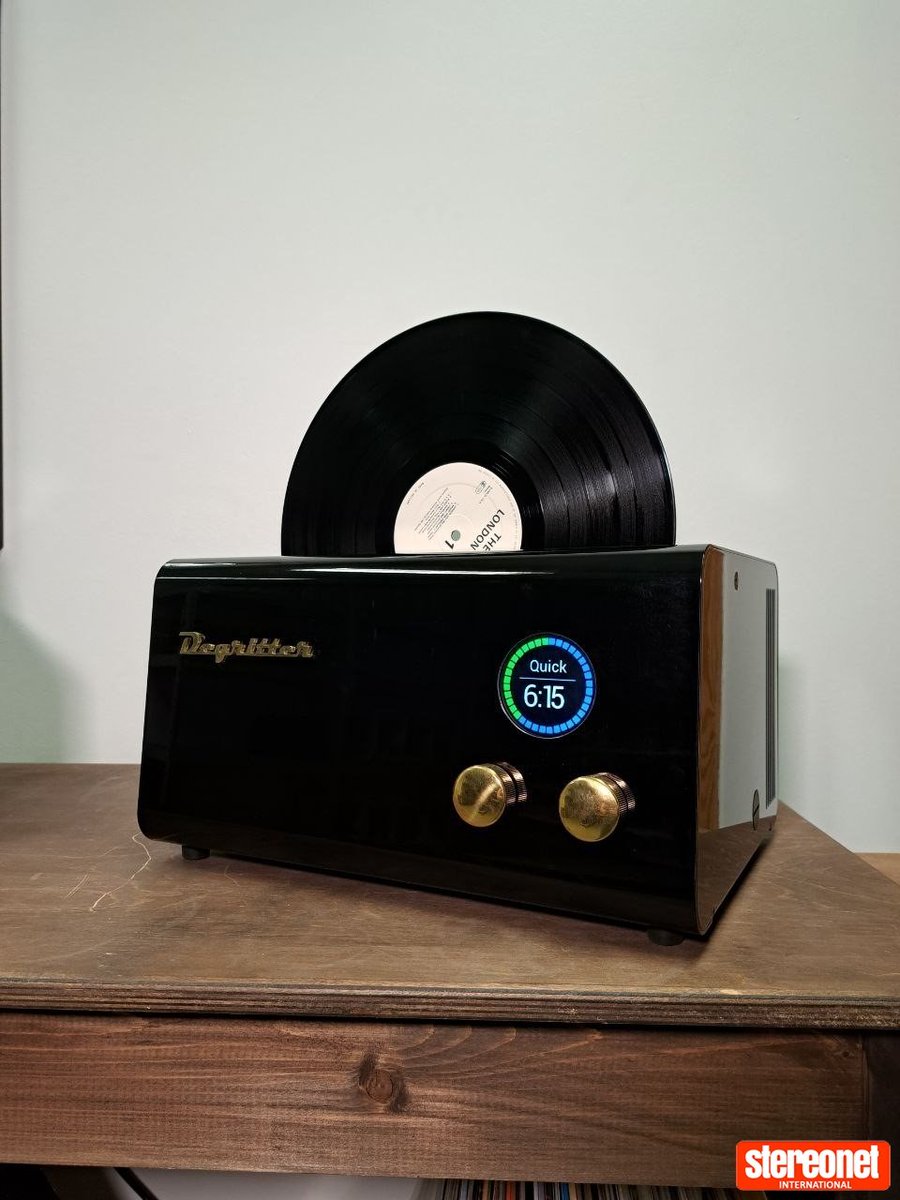 StereoNETUK's tweet photo. #Degritter confirms upcoming flagship ultrasonic record cleaning machine --> https://t.co/CdHi326U6g
#hifinews #audiophile #recordcleaningmachine #rcm @EliteAudioUk #snuk #stereonet #hifi #vinylcollector #vinylcommunity https://t.co/oHN1QCaKsL