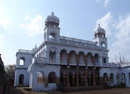 SadaaShree's tweet photo. The Battle of Bobilli on January 24, 1757 is one of the earliest stories of resistance to colonial rule. When a tiny kingdom defied, a much larger army of the French, Nizam and neighbouring Vizianagaram.
Thread on a stirring tale of courage that needs to be known more. https://t.co/P5C76CUOUo