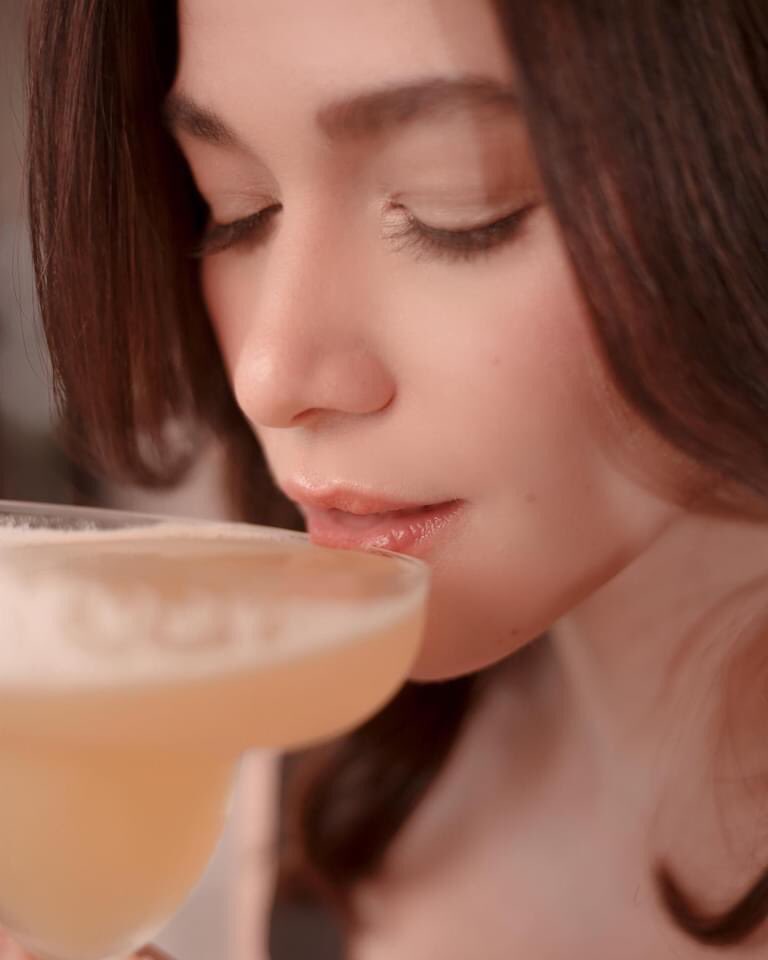 amphie0114's tweet photo. Cheers💃
BEA ALONZO
#TanduaySelect https://t.co/l9a27KhShD