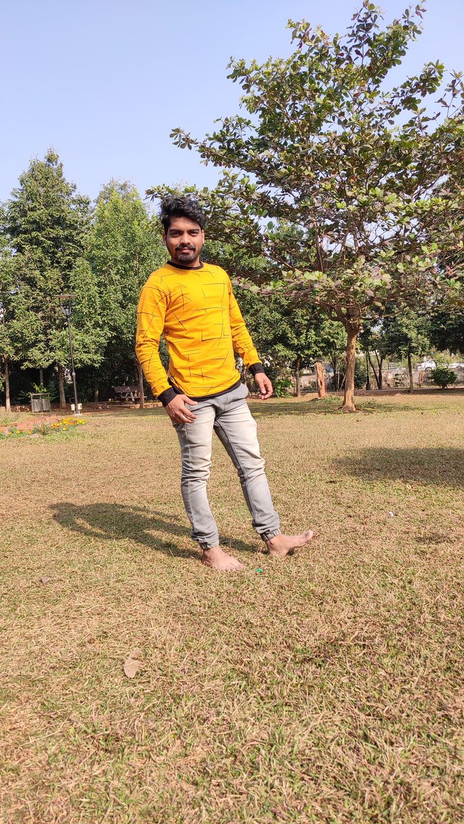 themilansingh's tweet photo. Don't get upset with people or situations,
Both are powerless without your reaction.

#Keepingfocus #Spreadingpositivity #Helppeople #Learningnewthings #Takecareyourrelatives #Takecareofyourhealth #Doingbestinjob #tuesdayvibe #mksthoughts #todaythoughts #justsmile #smilealways https://t.co/obnNofzDkv