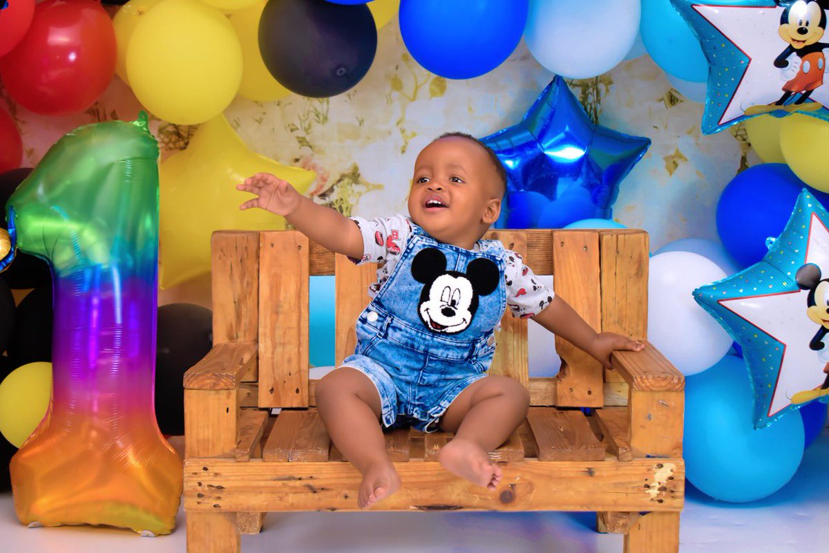 waz_utd's tweet photo. Stress NO MORE, ASHOO Studio is here to make your baby’s 1st birthday celebration classic &amp; memory with studio photoshoot at affordable price 👶🏻📸

WhatsApp: https://t.co/XCegnFJ070
Location: Pretoria, Sunnyside https://t.co/owTKH3N6LZ