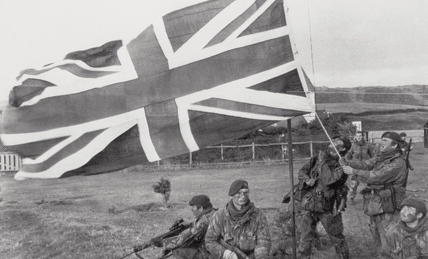 garygreenobe's tweet photo. 40 years ago today, after the courage, and determination of so many in the Falklands War, the Union Jack was once again raised in the capital Port Stanley. https://t.co/BCzuMDCOzp
