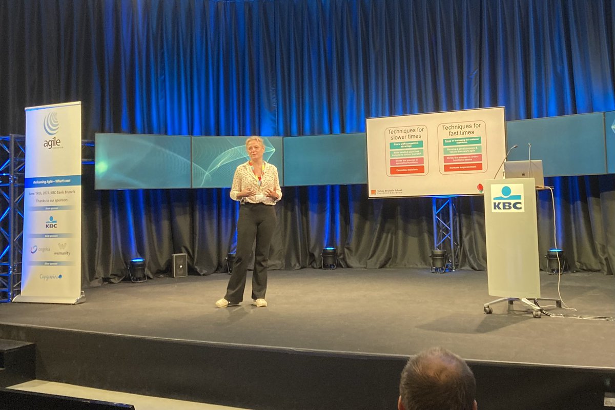 Leadership qualities for successful agile transformations: empathy, humility, letting go, resilience, listening, accepting feedback, trust, love. <a href="/MachielsM/">Machiels Murielle</a>  on agility, consciousness and slowing down at #ScaBru #agile #leadership