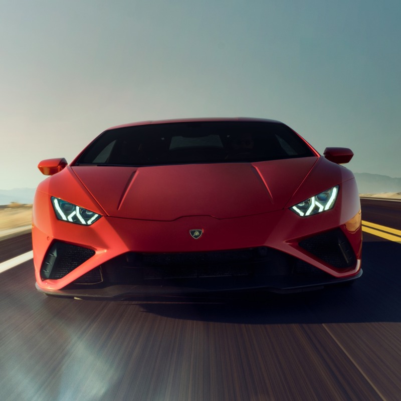 Lamborghini's tweet photo. Authentic fun is the scale we use to measure Huracán EVO RWD’s performance. And we are never disappointed. ​

Captured by @theAutofocus

#Lamborghini #HuracanEVORWD #RewindToRWD​

CO2 Emission and Fuel consumption Combined: https://t.co/zr6fo0ia3H