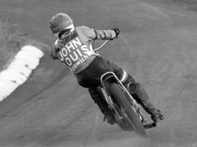Happy Birthday to John Louis #Tiger🐯
12 x British finalist 
4 x World Finalist
3 x World Team Cup Champion 
British Champion &amp; 3rd in the world 1975
World Pairs Champion 1976
An incredible career on and off track
An <a href="/ipswichspeedway/">Ipswich Witches</a> &amp; British speedway legend