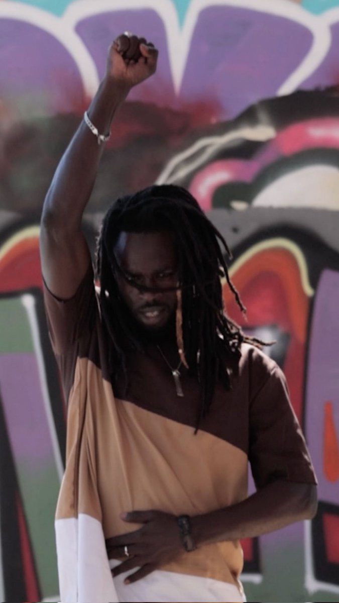 🔜Avui a les 20:30h s'estrena el videoclip del tema del moviment <a href="/RegularizacionY/">✳️ RegularizacionYa Cuenta Oficial</a> ✊🏿

No us el perdeu🔥
📹youtu.be/krK5XTXc6Zo

@yolandasey @SeyKathy <a href="/edna_sey/">Edna Sey</a> <a href="/albertbartpu/">Albert Bartolomé</a>