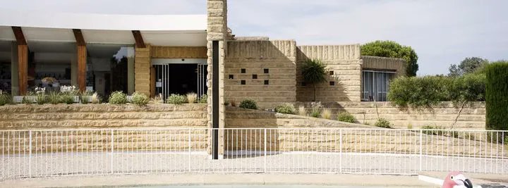 [AGENDA] Ce 15 juin <a href="/Citedelarchi/">Cité de l'archi</a>, premiers résultats de la mission photographique initiée par <a href="/MinistereCC/">Ministère de la Culture 🇫🇷</a>, sur l'architecture contemporaine remarquable. Avec les photographes #CyrusCornut, <a href="/clguillaume/">Clement GUILLAUME</a>, #SandrineMarc et #MyrMuratet.
#AMCarchi #teamarchi
buff.ly/3NM4uXN