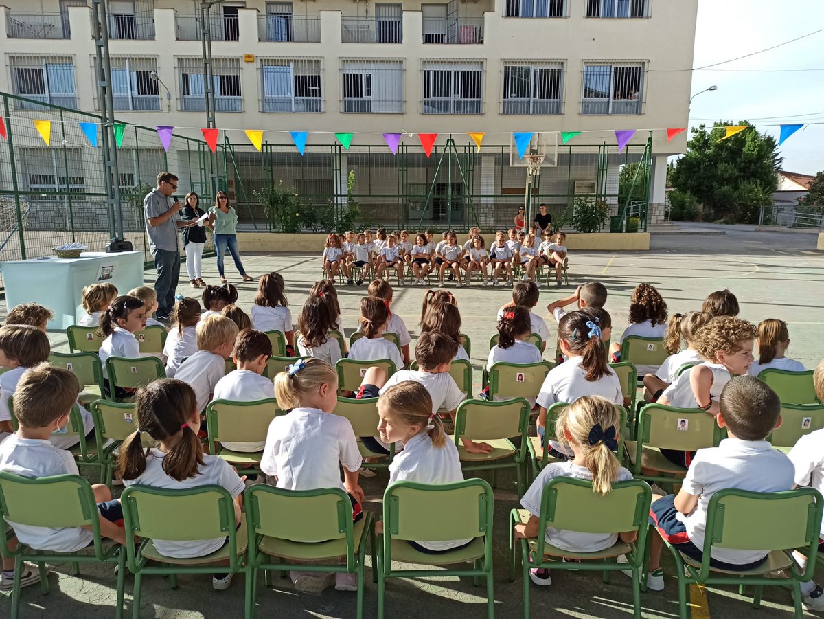 Santa Maria Granada tweet media