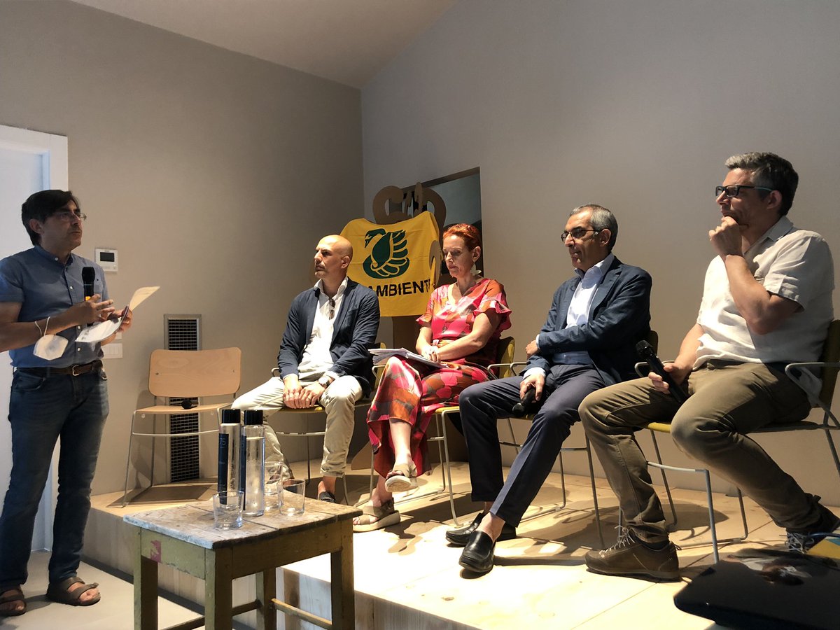 I parchi per il clima è la biodiversità.<a href="/LegambienteLomb/">LegambienteLombardia</a> parla di bioeconomia con  <a href="/Assolegno/">Assolegno</a> FIPER Parco Agricolo Sud Milano <a href="/ParcoAdamello/">Parco Adamello</a> Guido Calvi <a href="/DamianoDiSimine/">damiano di simine</a> <a href="/ValentinaVarese/">Valentina Minazzi</a> @MarzioMarzorati