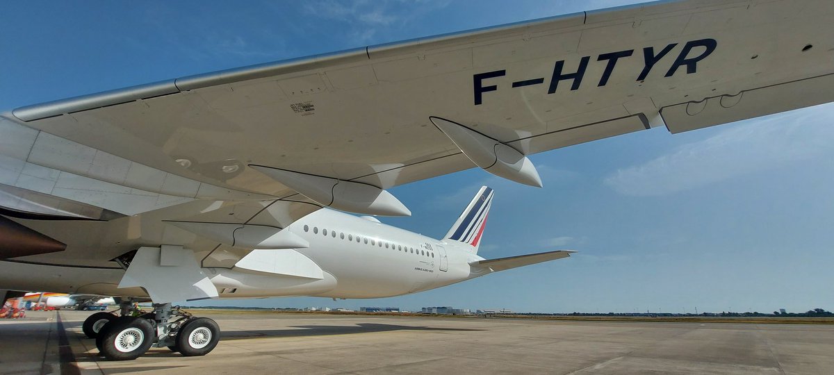 A318111's tweet photo. Departure for Msn 562 Customer Acceptance Flight. 18th #a350 for @airfrance named "Deauville"
#FHTYR
@AFnewsroom @landais_cedric @BadreJerome @CAlloing @DeauvilleFr @BLechardoy @OlivierHoarau @CaptainLacroute https://t.co/0l84G59pxg