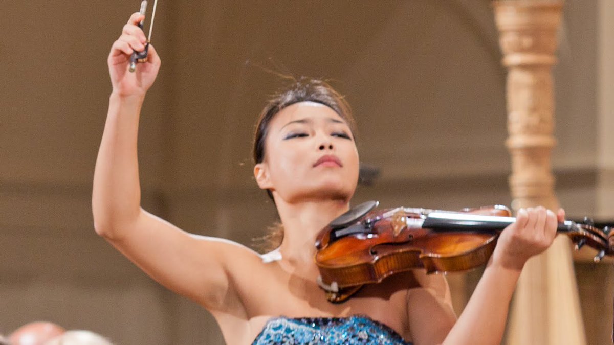 radioclasica's tweet photo. 📻A las 17h escucharemos a la @orquestagranada con:
🎼Obras de Mozart y Weinberg.
🎶Con S. Yoon, J. L.Estellés y la dirección de M. Nesterowicz. https://t.co/lOFLbCqJaW