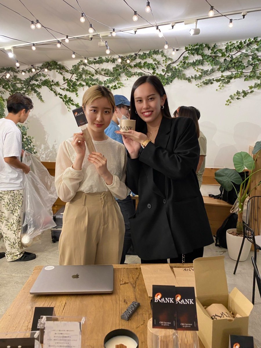 先日行ったイベントにて
クラファン達成しました🌿🤍

応援してくださった方々本当にありがとうございます😄❤️‍🔥❤️‍🔥

クラファン終了まで残り16日間
後少しBLANKを必要としている人にちょっとでも届けられたら✔
