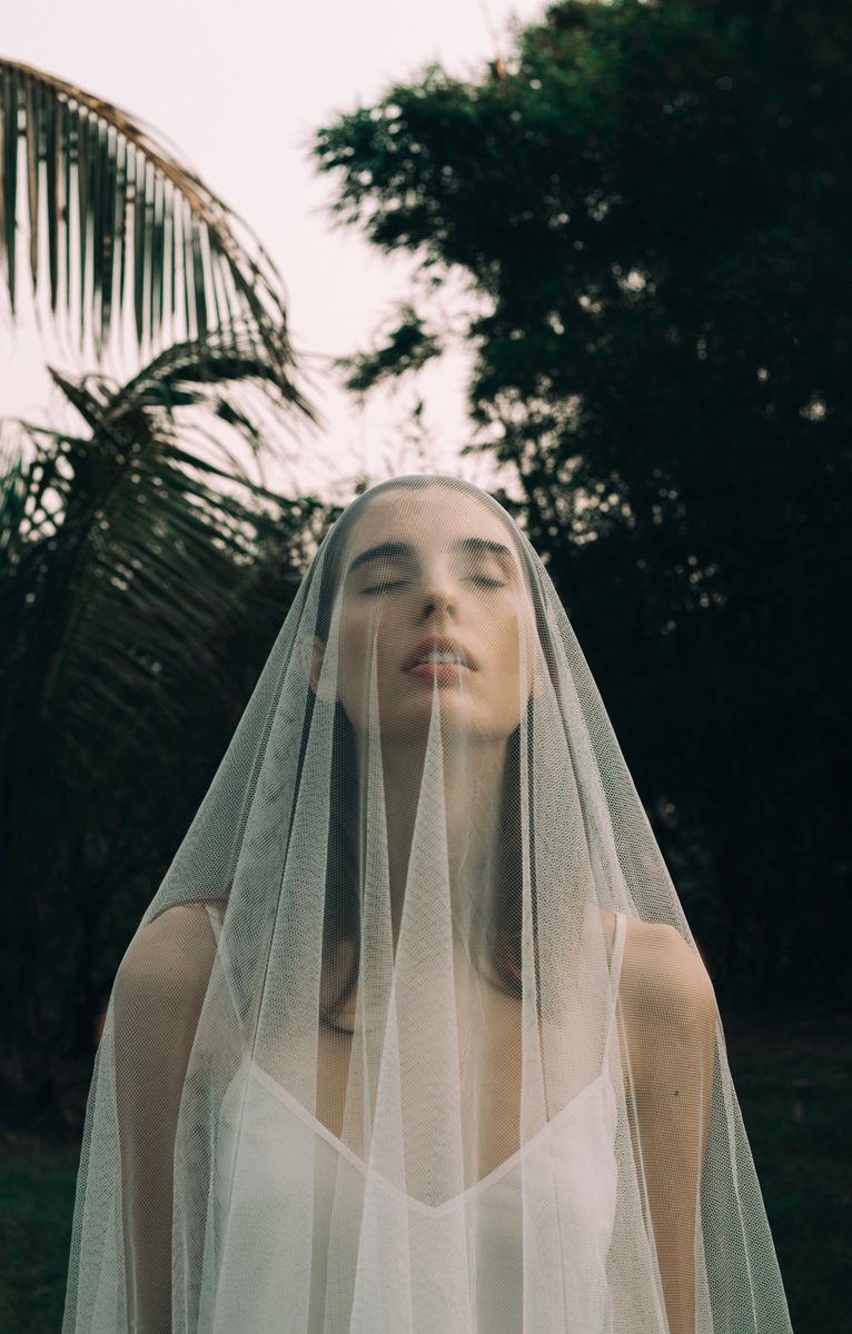 Gm fam!!🌸🖤

Who all are still here? Give me a hell yeah!🤘🏻

“Clinging to a dream you don’t want to leave”
0.2 $ETH

foundation.app/collection/sad…