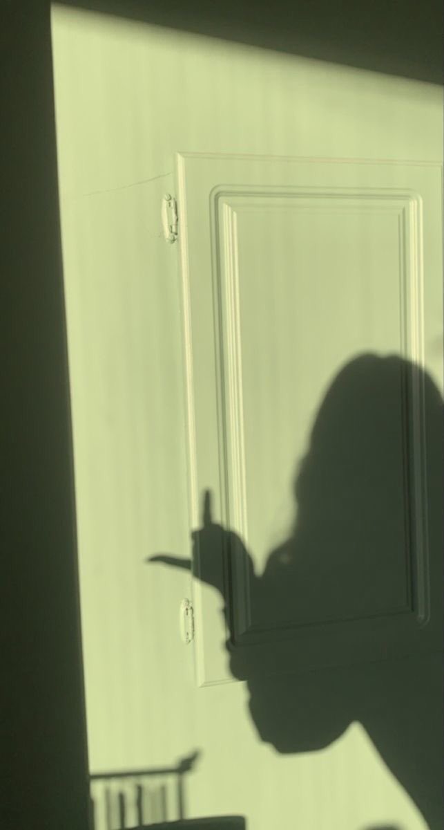 Thread aesthetic tweet media