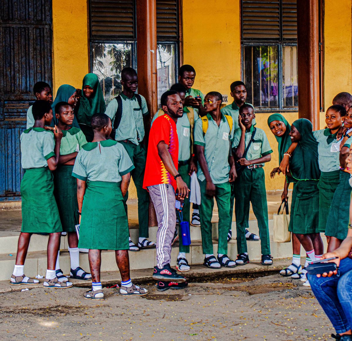 MindsRestored's tweet photo. Spotlight on IKOLABA HIGH SCHOOL IBADAN at the WALK AGAINST BULLYING
Akure we WALK AGAINST BULLYING on AUGUST 3RD.
#walkagainstbullying #KindnessOnly #mentalhealth #spreadlove #stopbullying https://t.co/ETUqvy0jzv