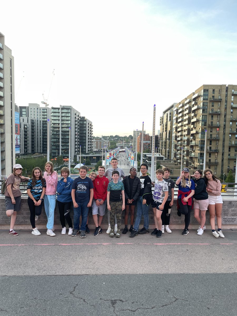 Yesterday our Year 8 pupils travelled to London for their Activity Week. After all of their hard work in their recent Common Entrance examinations they are all well deserving of this lovely break! They explored the wonders of the Natural History Museum and St Paul’s Cathedral!