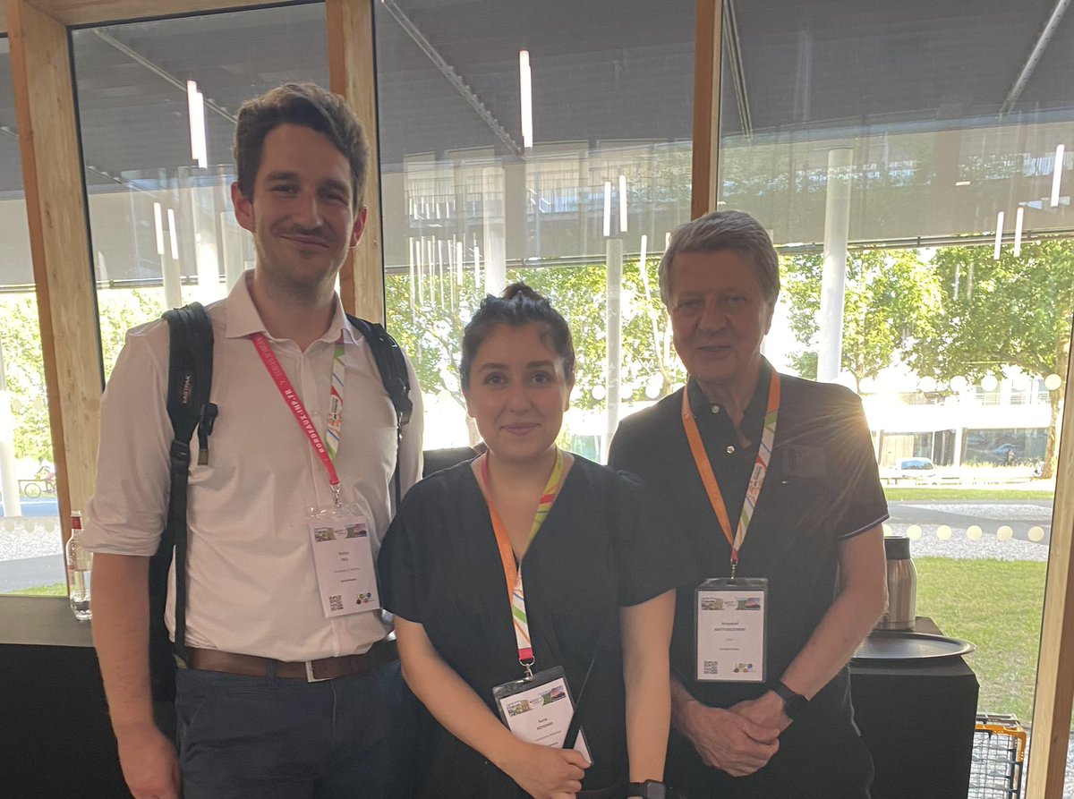 Azhdari, Suna tweet media