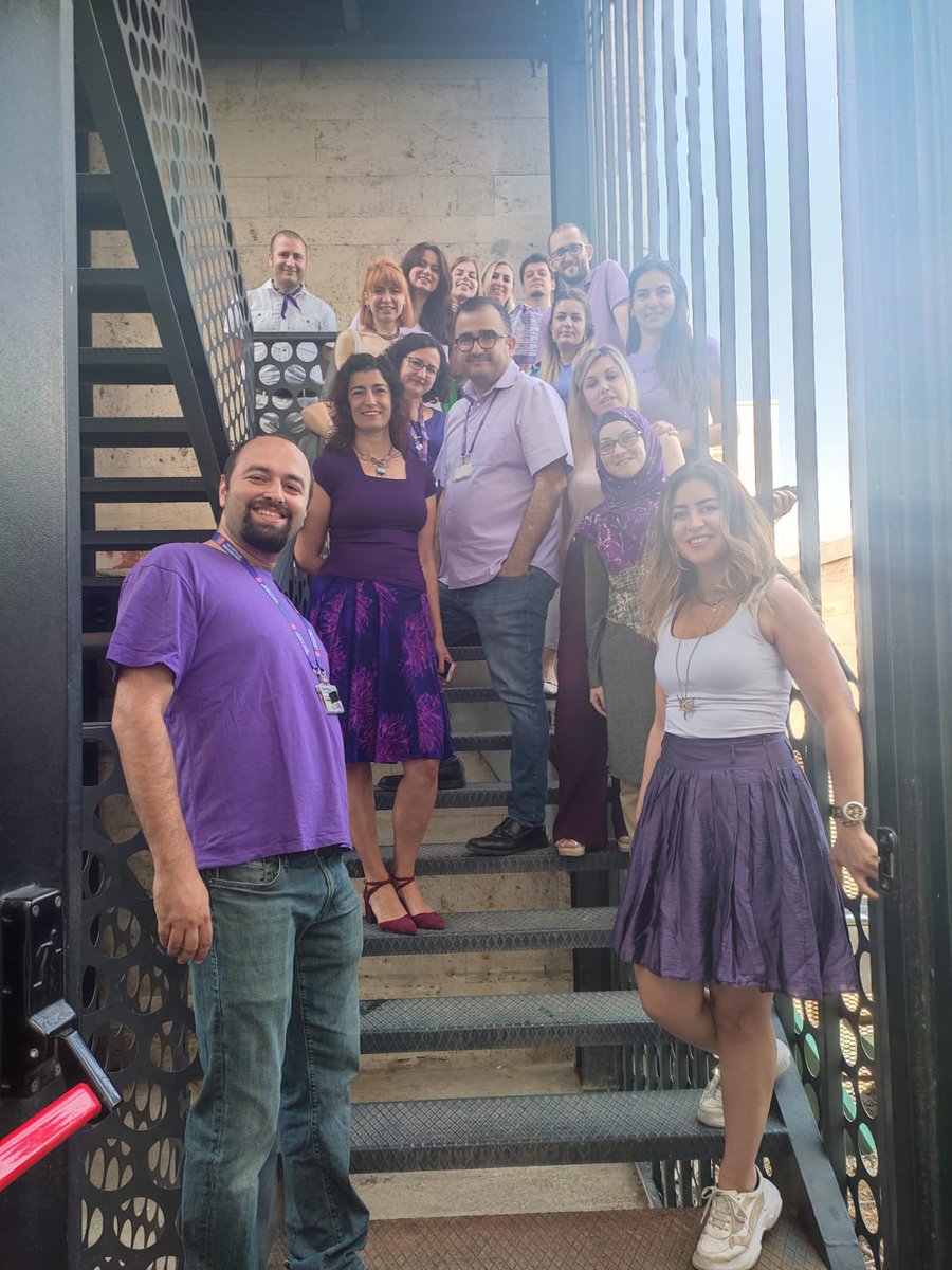 Haziran ayi Alzheimer Hastalığı farkındalık ayı. Alzheimer Hastalığı ile mücadeleye dikkati çekmek amacıyla Hacettepe Geriatri ailesi olarak mor renklerle sizleri selamlıyoruz #ENDALZ #GoPurple #alzheimersandbrainawarenessmonth