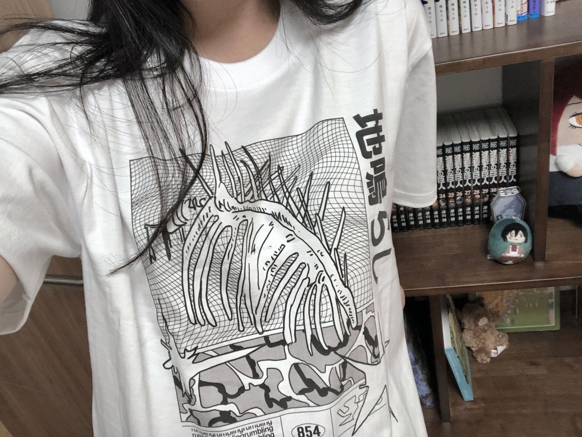 ikuwaa's tweet photo. RT) 진격의 거인 티셔츠 통판합니다

기간: ~06/20 (월)
폼: https://t.co/yRzzNB3ZpK

알티추첨 한분께 원하는 티셔츠 보내드립니다.

6월말~7월초 발송예정
이후 재판일정 미정 https://t.co/sK12wjZo0v