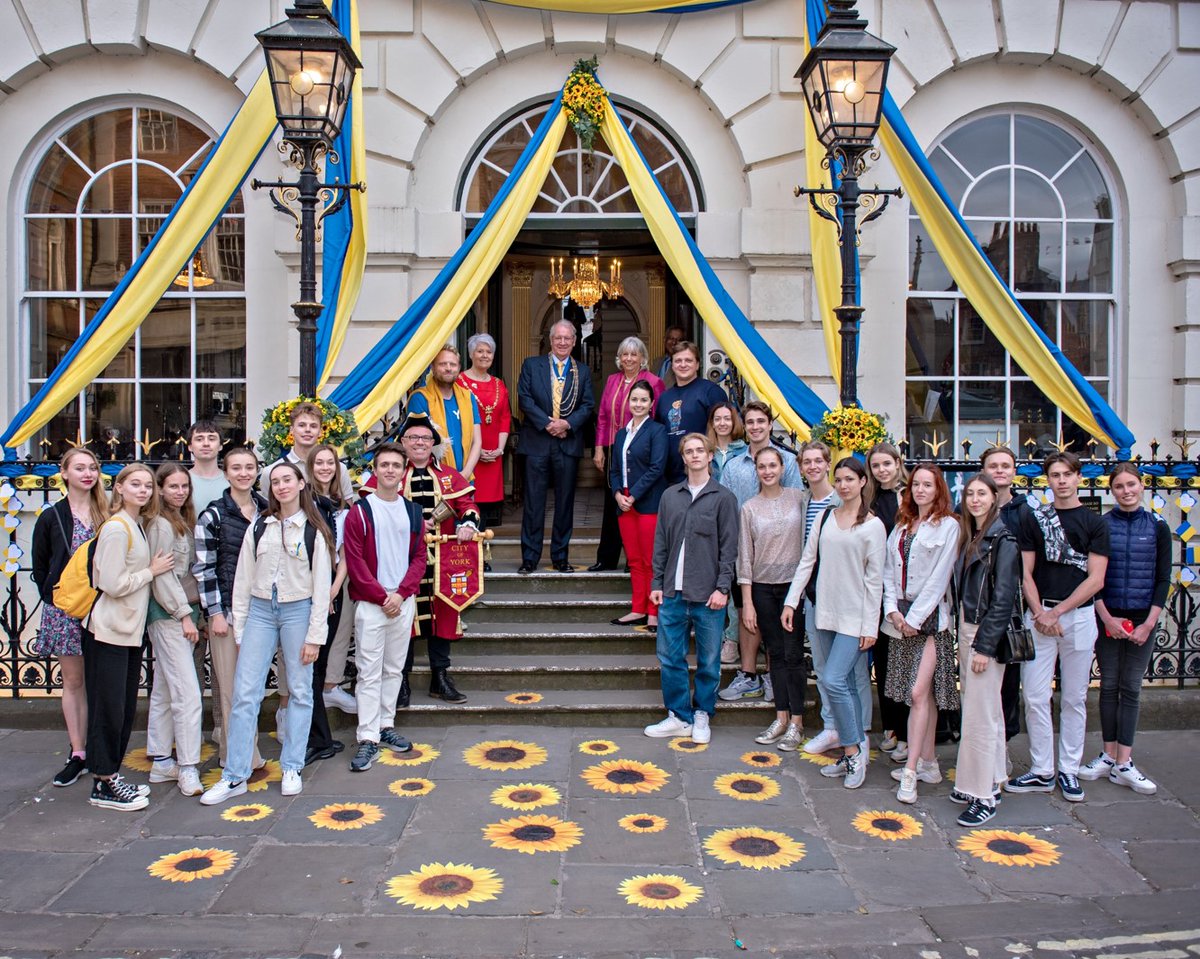 Make It York tweet media