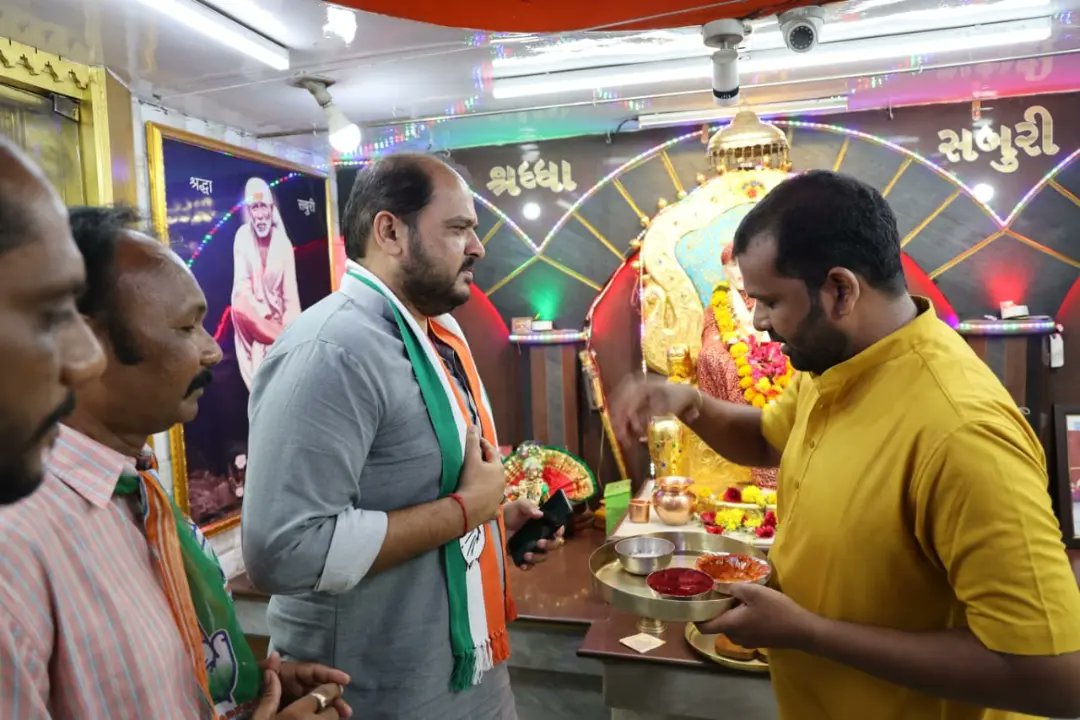 nirav_INC's tweet photo. મોંઘવારી વિરોધ પદયાત્રા

આજે નારણપુરા વોર્ડ માં મોંઘવારી ની વિરુદ્ધ માં વિશાળ પદયાત્રા નું આયોજન કરવામાં આવ્યું.

#મોંઘવારી #Mehangai #mehangaimaargai #mehangaikibaat #MehangaiKiMaar #FailedGovernment #BJPHataoDeshBachao #niravbaxi https://t.co/8fFGLUcLmG