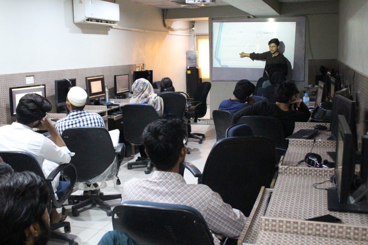 UILearning's tweet image. 𝙀𝙭𝙘𝙞𝙩𝙚𝙙 𝙩𝙤 𝙚𝙭𝙥𝙚𝙧𝙞𝙚𝙣𝙘𝙚 𝙍𝙚𝙖𝙘𝙩 𝙅𝙎 𝙞𝙣 𝙠𝙖𝙧𝙖𝙘𝙝𝙞? 🤠 🔥 We are feeling so proud of our Youth&apos;s Passion for Technology 💯. 

Website: uilearning.com/ReactJS-Native…

#ReactJSCourse #FullStackDevelopmentCourse #ReactJS #ReactNative #UILearning #Institute