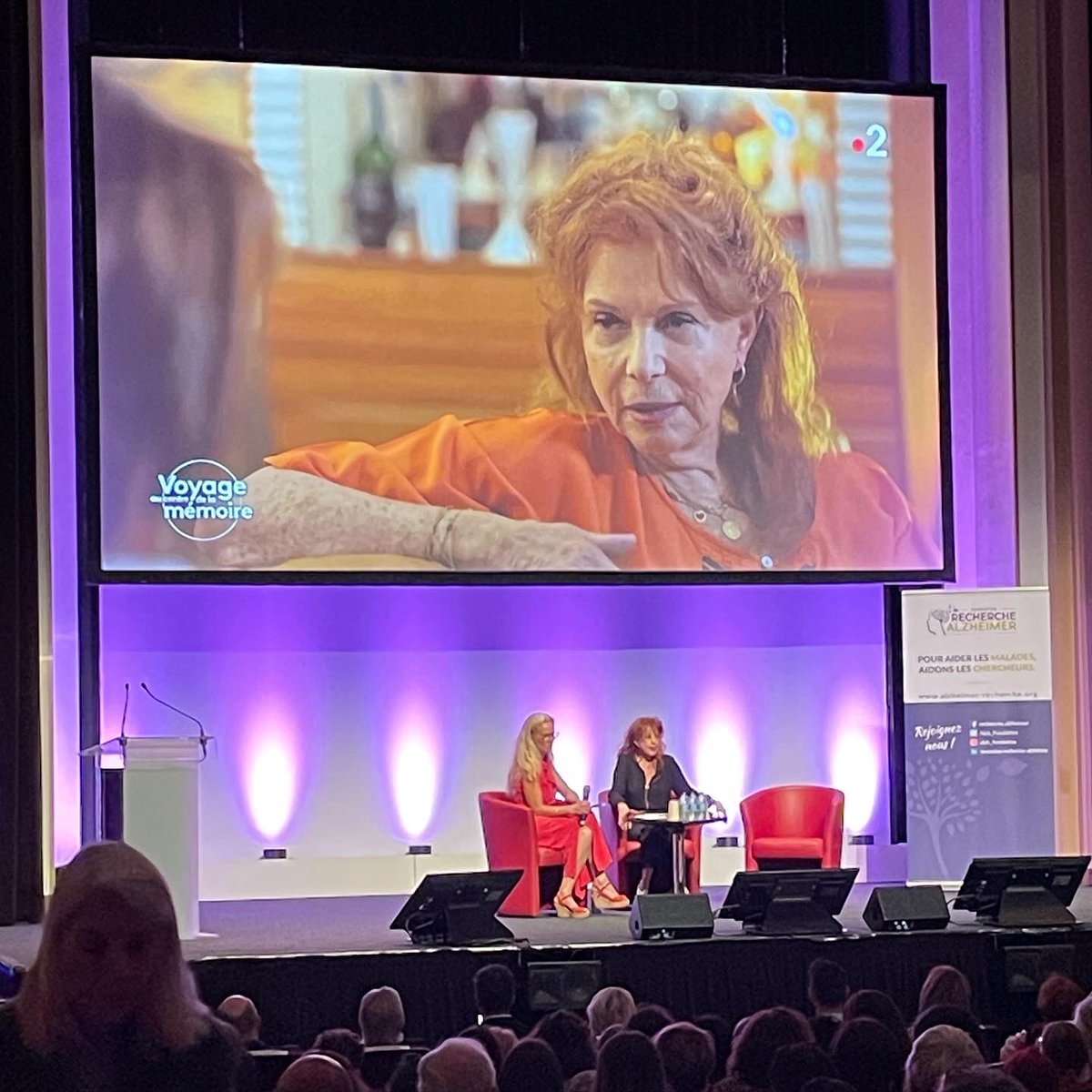Merci à nos partenaires <a href="/AG2RLAMONDIALE/">AG2R LA MONDIALE</a> <a href="/GroupeAudiens/">Audiens</a> <a href="/LNA_Sante/">LNA Santé</a> <a href="/NotreTemps/">Notre Temps</a> à tous les intervenants, à <a href="/EricSanchez1968/">Eric Sanchez</a> et <a href="/Agnes_Duperrin/">Agnès Duperrin</a> pour l’animation des débats. Et merci au public nombreux : 400 personnes hier à la <a href="/Maison_Chimie/">Maison de la Chimie</a> pour les #entretiensalzheimer
