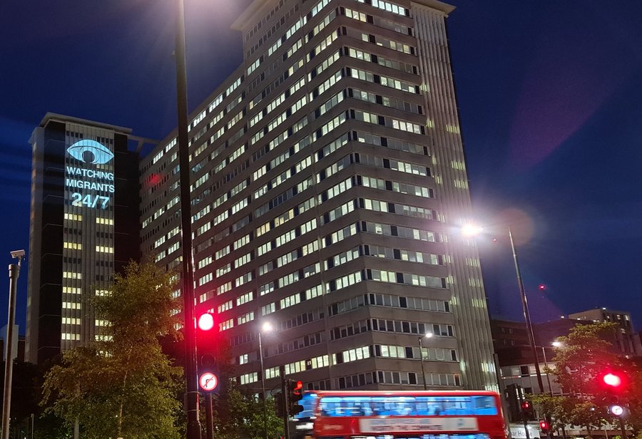 SYMAAG's tweet image. Imagine a hostile government tracking your every move.
At Lunar House, @ukhomeoffice is forcing migrants to wear 24/7 GPS tracking anklets that enable intrusive surveillance.
What if we focused on #DignityNotData? #EndtheHostileEnvironment

@privacyint @BIDdetention @migrantsorg