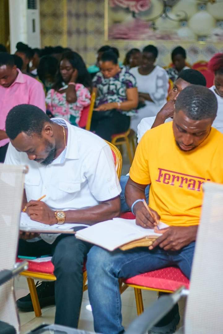 MtxpThe's tweet photo. Some pictorial highlights of how we climaxed the Grace Conference 2022. God is up to something…
@glimghofficial
@eaglemichaelvox
#GLIM
#acitysetonahillcannotbehidden https://t.co/E9zt72rCvP
