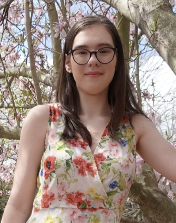 LVC's tweet image. Angelica is interning this summer w/ L.A.C.E.S. non-profit organization. "My day-to-day includes creating &amp;amp; uploading social media posts, reviewing social media analytics, &amp;amp; helping create web content for blogs &amp;amp; newsletters. tinyurl.com/4n3243zb #GoLVC #LVCsummer @LVCEnglish