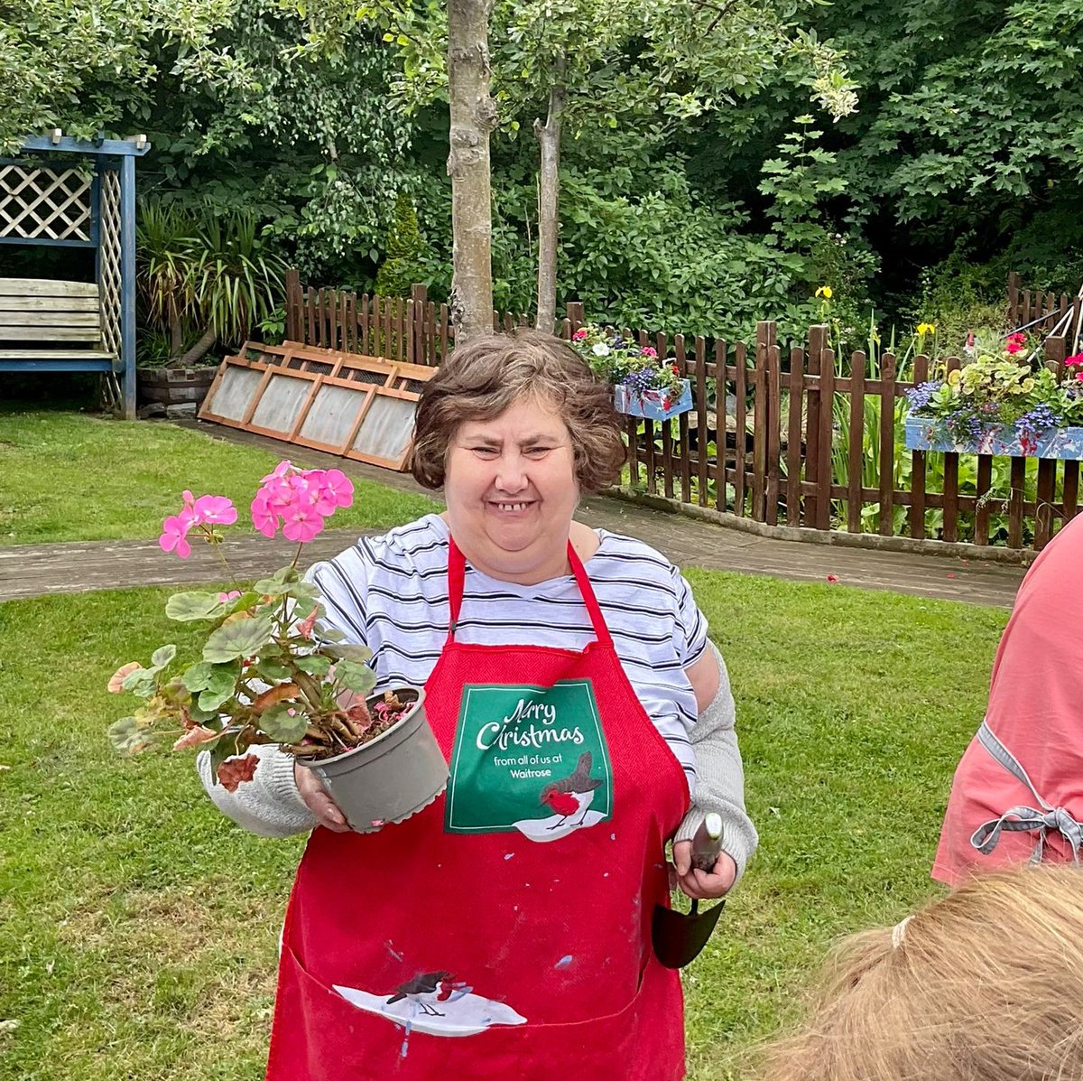 mksnap's tweet photo. ๐บ Gardening ๐บ
Our learners are out enjoying the sun today and making sure all our flowers and plants have been watered well๐ง
Have you noticed something out of place on one of the photos ๐ค
If you spot it, comment below ๐
#miltonkeyes #lovemk #gardening #learningdisabilities https://t.co/V0ZYP42f9n