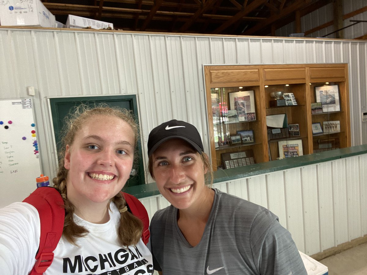 Had a great first day <a href="/MSU_Rowing/">Michigan State Rowing</a> camp. Looking forward to the rest of the week  learning a lot and having fun. Go Green!