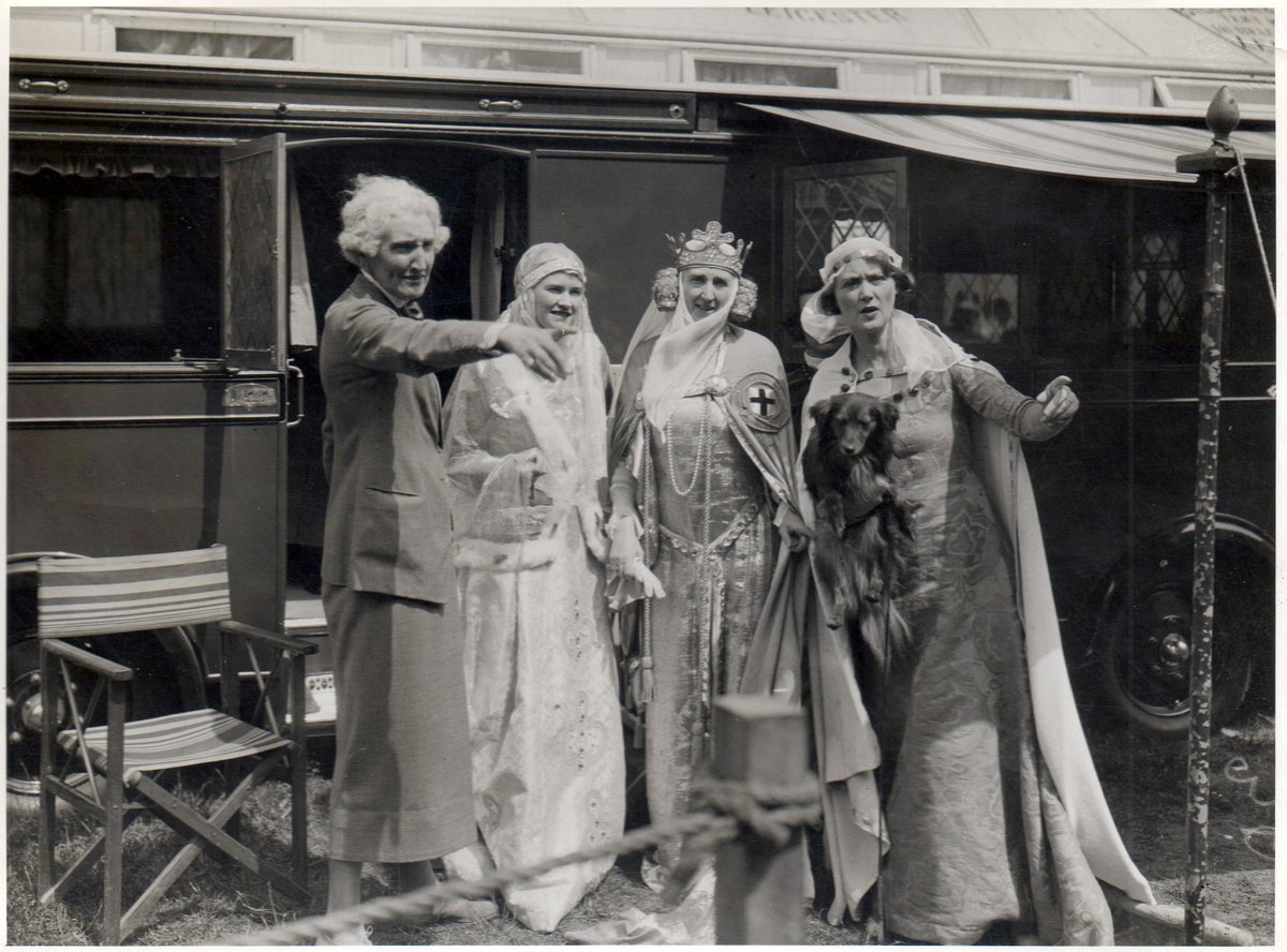 EghamMuseum's tweet photo. Did you know about Egham's LGBTQ+ history?
Find out more about the article ‘Queer(y)ing History’- LGBTQ+ history and Egham Museum here: https://t.co/c9BPKaNFZ2
Article researched and written by Maria Petts.
#LGBTQ+ #Egham #Pridemonth #RobertaCowell #GwenLally https://t.co/OlRgUiZHkc