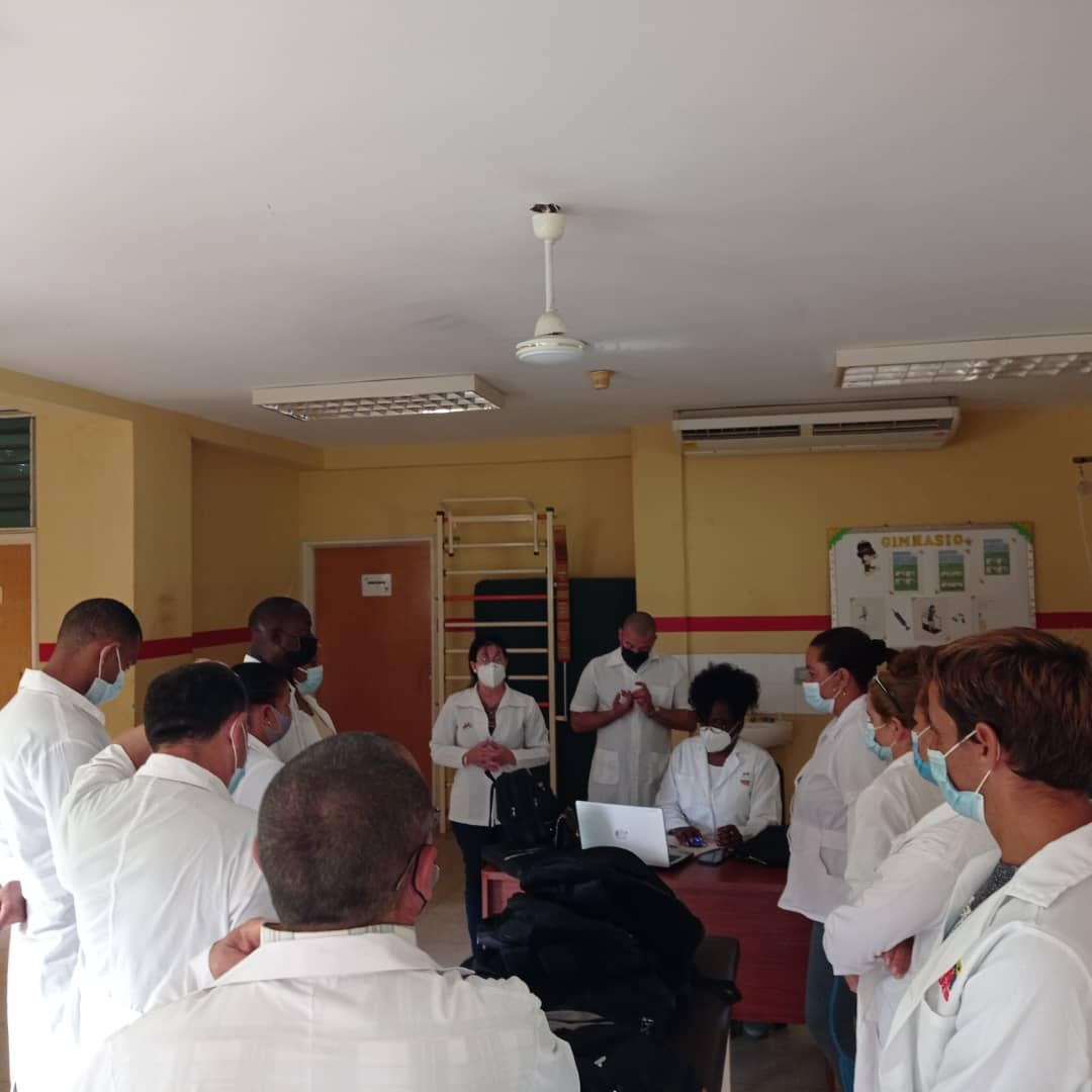 cubacooperaven's tweet photo. Equipo del estado #Anzoátegui a la vanguardia en la aplicación de las diferentes modalidades del ozono.

#CubaPorLaVida #CubaViveEnSuHistoria #TuSangreSalva #MaceoYCheViven #Cuba https://t.co/4PBqWu05bA