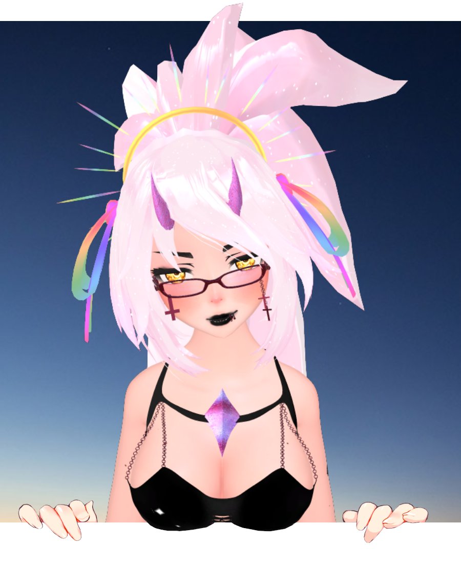 MoonlightBVT's tweet photo. Look up and enjoy the Strawberry Super Moon today! 🍓🌕

#SuperMoon #Vtuber #VTuberUprising https://t.co/OsWa8hImML