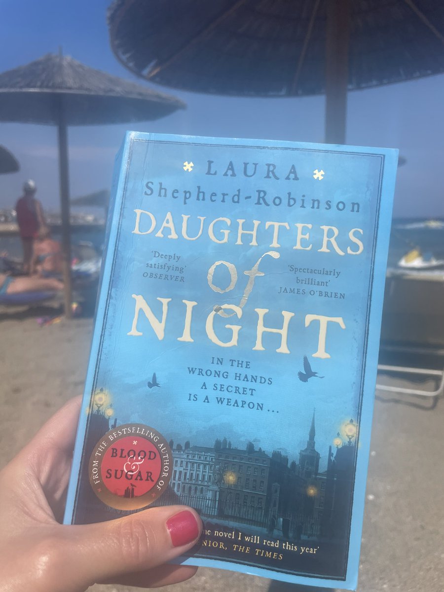 LothianVictoria's tweet photo. Quality historical crime, exquisite prose #daughtersofnight @LauraSRobinson https://t.co/xCO9DZYndh